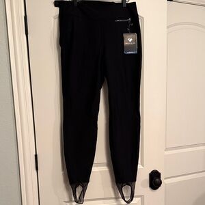 Obermeyer Black Stirrup Softshell Pant. Fleece lined. Size 12